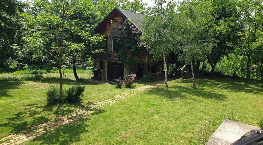 Log Cabin Belgrado Exterior foto